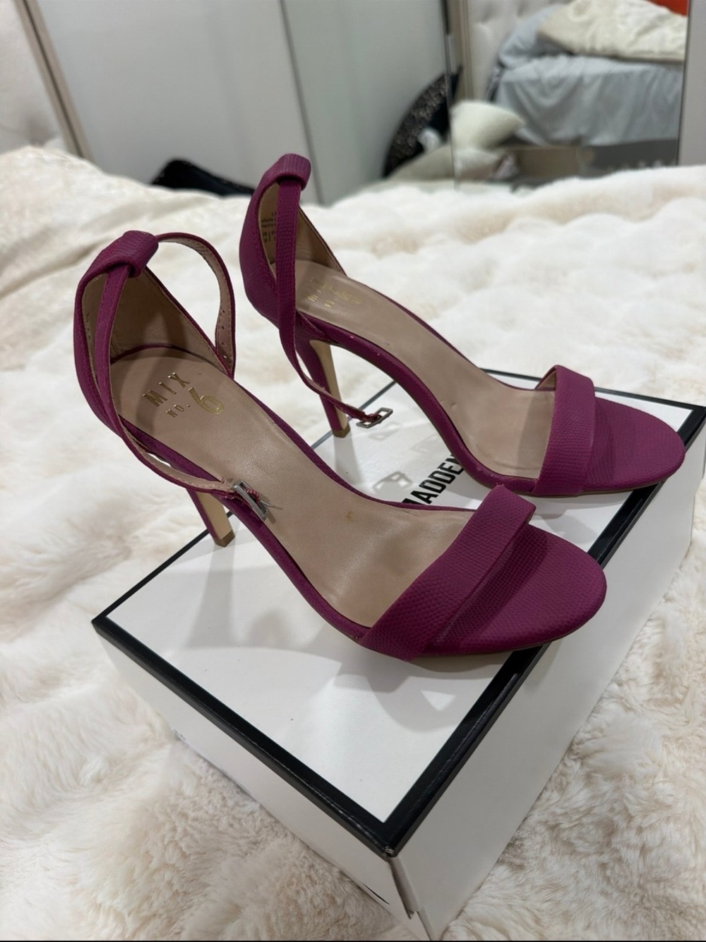 Mix no 6 heels